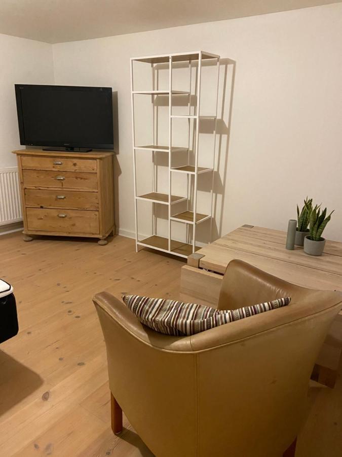 Vaerelse Med Eget Kokken Og Bad Apartment Esbjerg Luaran gambar