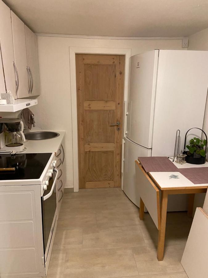 Vaerelse Med Eget Kokken Og Bad Apartment Esbjerg Luaran gambar